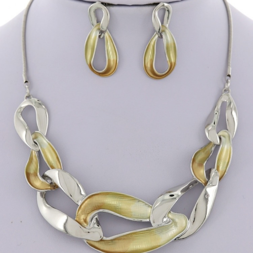 #37 Gold and Silver tone chain link trendy fashion necklace set